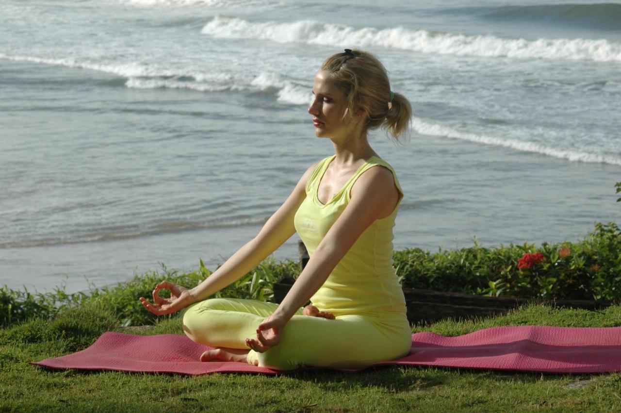 Soma Manaltheeram Ayurveda Beachvillage Ковалам Екстериор снимка